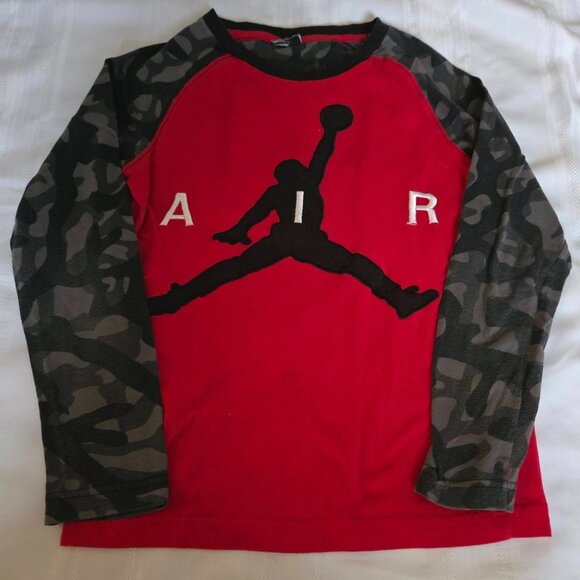 Boys Size Medium Air Jordon/Camo Long Sleeve PJ Top - Picture 1 of 6